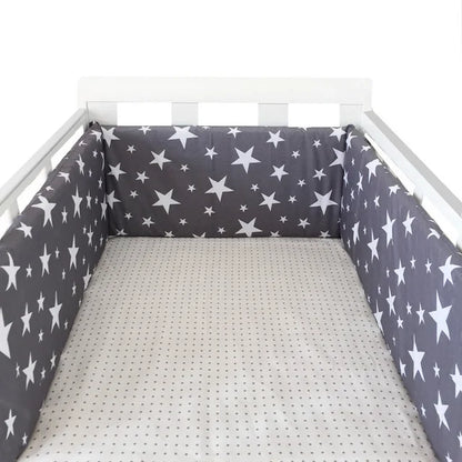 Protetor de Berço Almofadado Estrelas Nórdicas — 200 × 30 cm