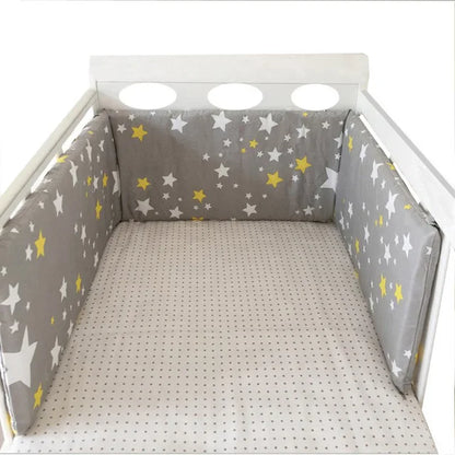 Protetor de Berço Almofadado Estrelas Nórdicas — 200 × 30 cm