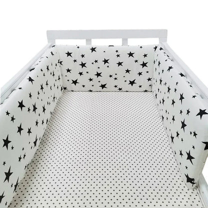 Protetor de Berço Almofadado Estrelas Nórdicas — 200 × 30 cm